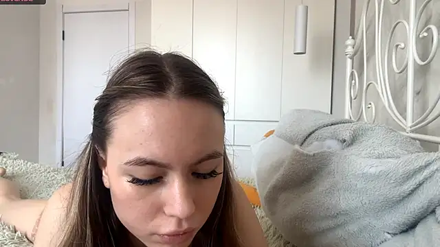 KitCerveny online show from 04.04.26