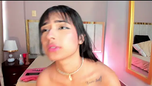 GahiaBelucci online show from 04.14.26