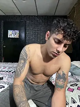 JustynAle2025 online show from 03.22.26