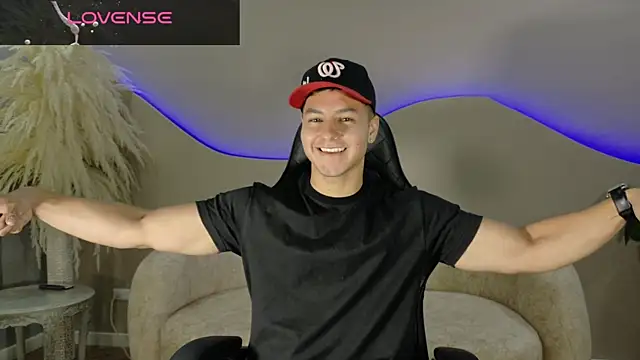 Snapshot of Noah_Clarkk chatting on 07.03.26 Noah Clarkk online show from 07.03.26