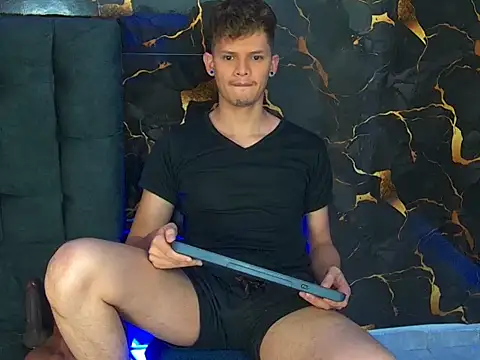 davilap toyboy online show from 01.15.26