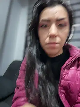 Sky Girl LS online show from 12.23.25