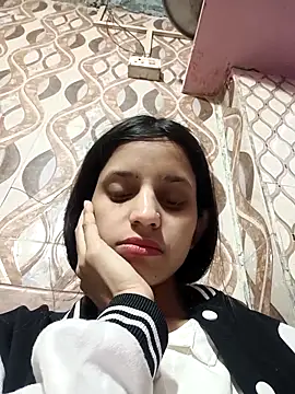 Snapshot of Eva_890 chatting on 12.21.25 Eva 890 online show from 12.21.25