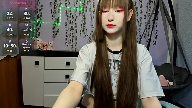 Snapshot of Yoonhee_ki chatting on 04.17.26 Yoonhee ki online show from 04.17.26