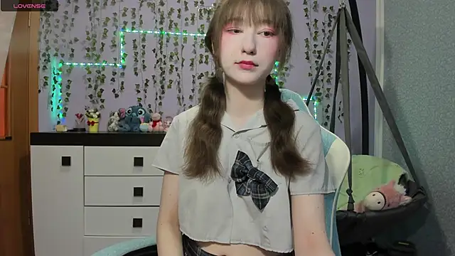 Snapshot of Yoonhee_ki chatting on 06.29.26 Yoonhee ki online show from 06.29.26