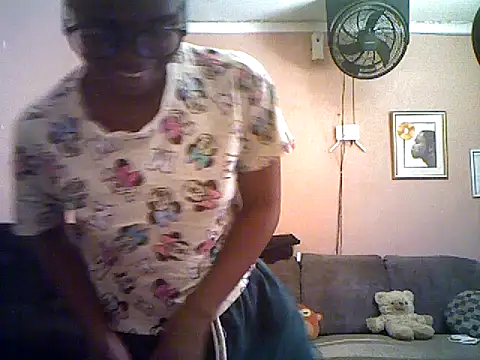 QUEENSasha27 online show from 01.11.26