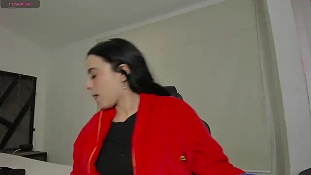 ChannelWhitee  online show from 01.08.26