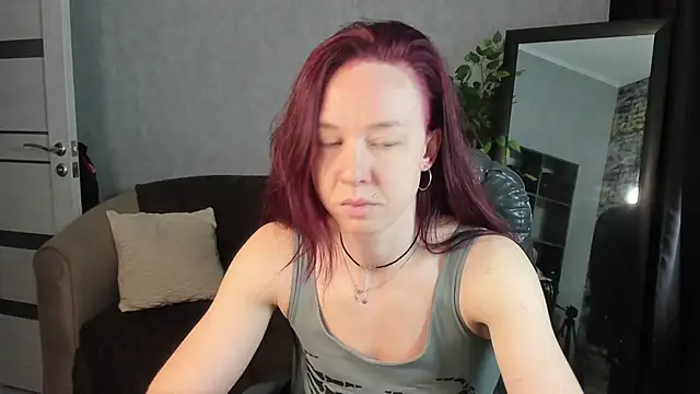 Snapshot of Spoty_Kate_ chatting on 05.14.26 Spoty Kate online show from 05.14.26