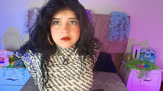 hannaa cute online show from 04.15.26