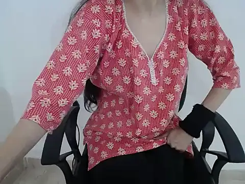 Farhana beautyfull online show from 02.27.26