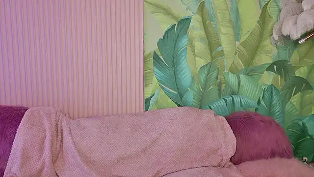 Snapshot of Milana_Cold chatting on 01.17.26 Milana Cold online show from 01.17.26