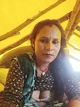 Snapshot of Cuty_priti chatting on 07.16.26 Cuty priti online show from 07.16.26