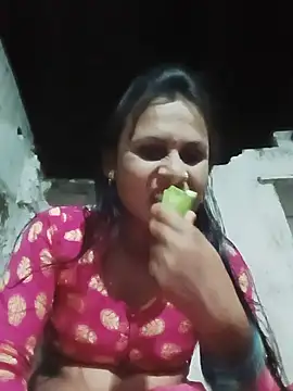 Snapshot of Cuty_priti chatting on 07.18.26 Cuty priti online show from 07.18.26