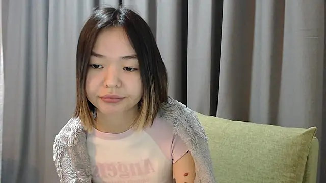 Snapshot of niia_mur chatting on 03.03.26 niia mur online show from 03.03.26