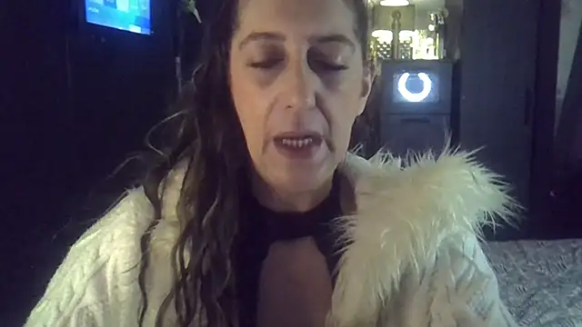 labelgecoquine online show from 02.02.25