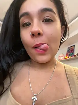 Snapshot of ateneacute chatting on 05.03.26 ateneacute online show from 05.03.26