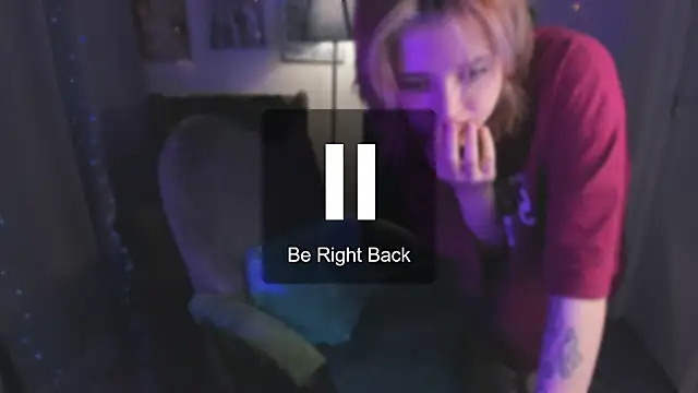 Snapshot of SarahShelby chatting on 05.23.26 SarahShelby online show from 05.23.26