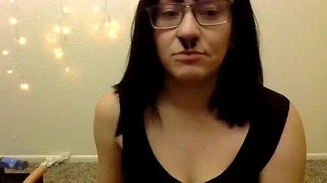 GabbyDaniella online show from 01.11.26