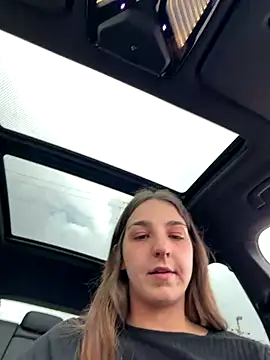 Just-Dori online show from 12.20.25