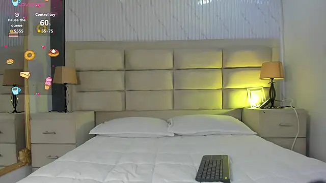 ManuelaEvans  online show from 02.23.26