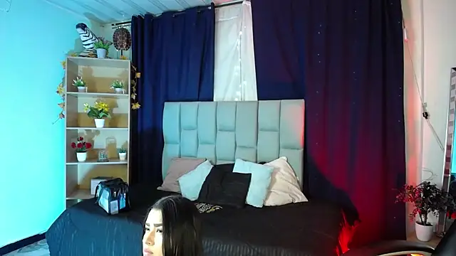 Emilyy05  online show from 01.06.26