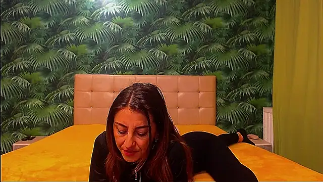 Stella John online show from 12.03.24