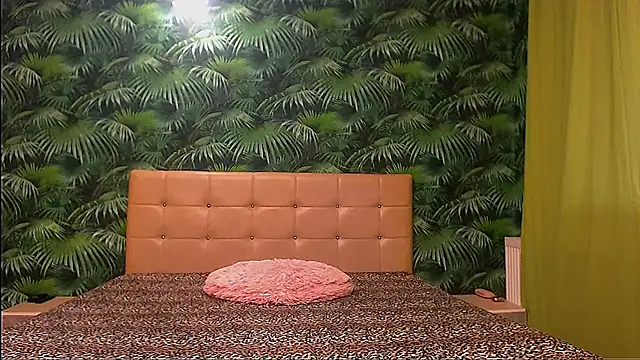 Stella John online show from 01.23.25