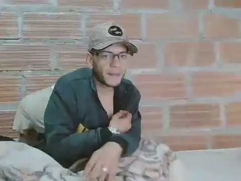 Snapshot of Alphamaster_92 chatting on 01.13.26 Alphamaster 92 online show from 01.13.26