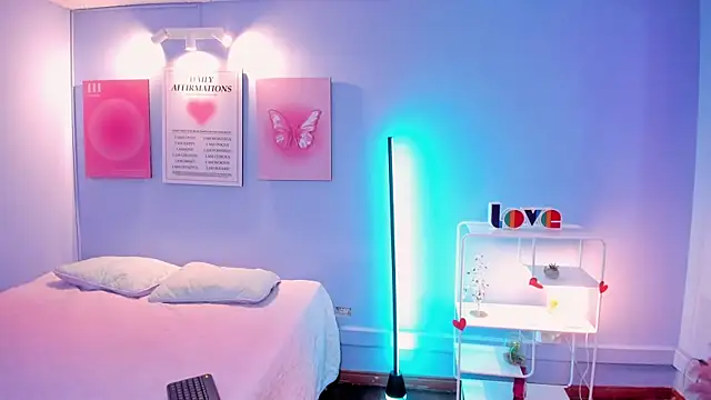 kyoto Aoki online show from 02.24.26