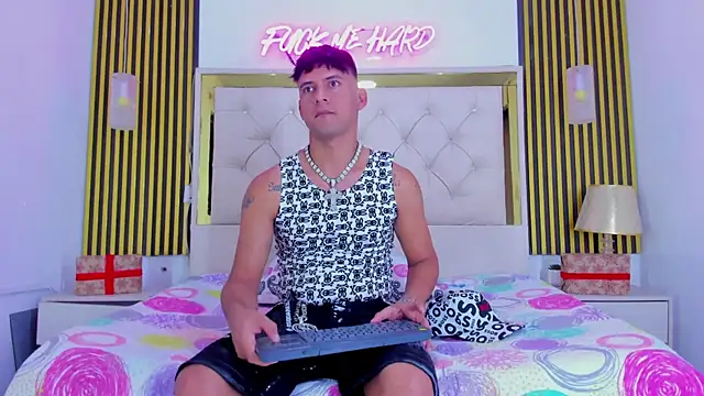 Sweet kevin1 online show from 01.06.26