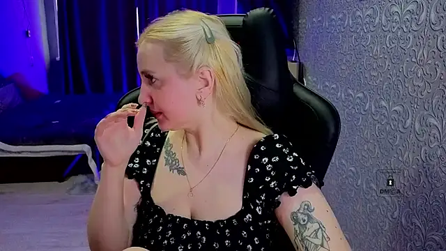 Eva Vibe  online show from 04.10.26