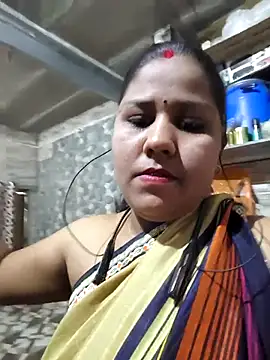 Snapshot of SexyKajal_758 chatting on 03.18.26 SexyKajal 758 online show from 03.18.26