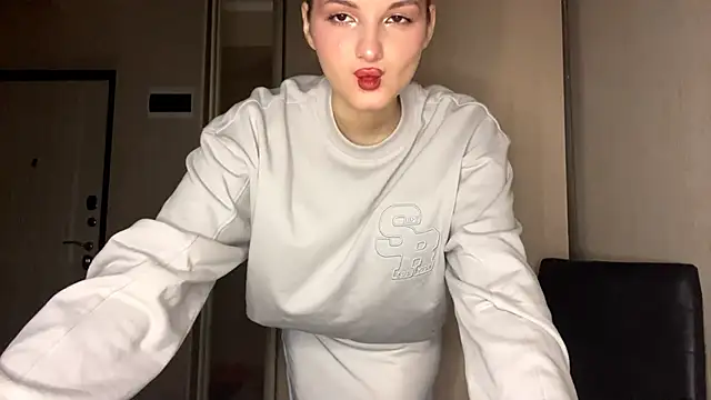 Snapshot of EmllyLighty chatting on 01.11.26 EmllyLighty online show from 01.11.26