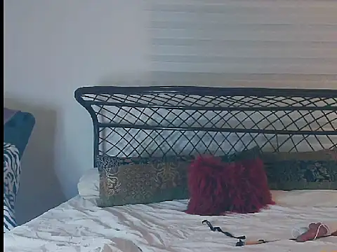 PrincessJoanna online show from 01.12.26