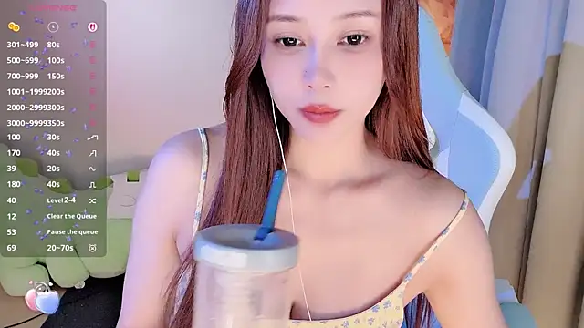 Snapshot of Nana_2026 chatting on 06.24.26 Nana 2026 online show from 06.24.26