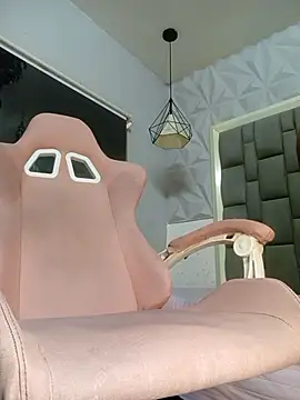 saack z online show from 02.22.26