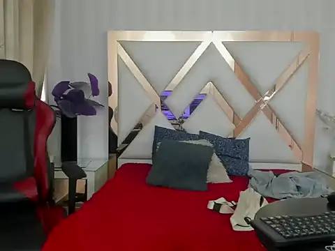 ThomasThund online show from 01.12.26