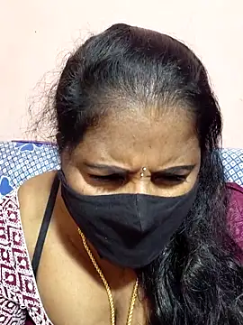 Snapshot of siri_tamiltelugu chatting on 02.08.26 siri tamiltelugu online show from 02.08.26