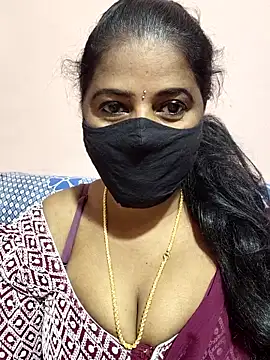 Snapshot of siri_tamiltelugu chatting on 02.17.26 siri tamiltelugu online show from 02.17.26