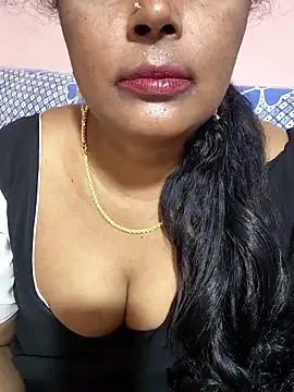 Snapshot of siri_tamiltelugu chatting on 03.06.26 siri tamiltelugu online show from 03.06.26