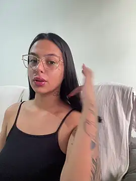 Snapshot of jujuarantes__2026 chatting on 02.24.26 jujuarantes 2026 online show from 02.24.26