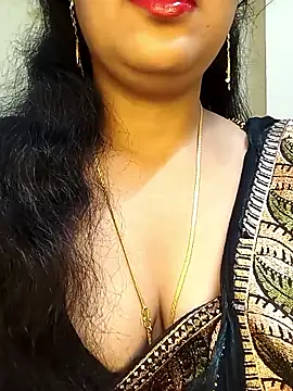 Deshi bhabhi143 online show from 02.08.26