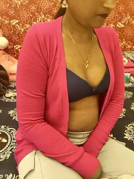 Snapshot of sexy-mahi_ chatting on 01.13.26 sexy-mahi online show from 01.13.26