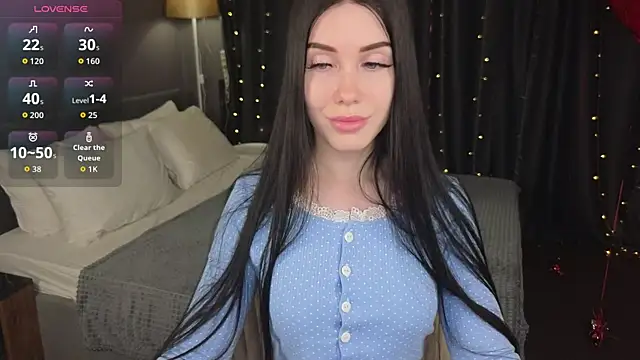 Chloe   Davis online show from 02.23.26