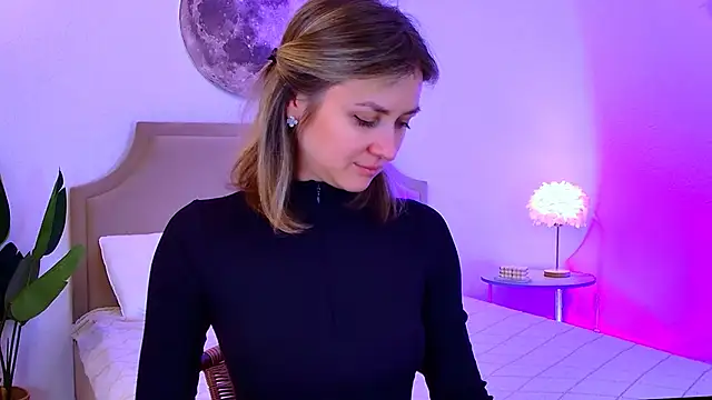 Snapshot of EmeraldGlow chatting on 02.27.26 EmeraldGlow online show from 02.27.26