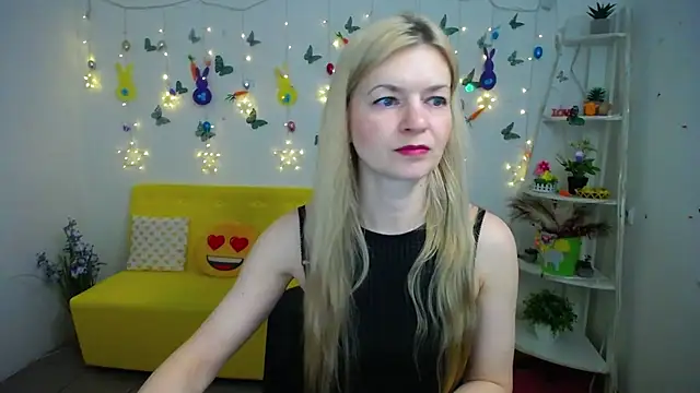 Snapshot of MelissaTyler chatting on 04.12.26 MelissaTyler online show from 04.12.26
