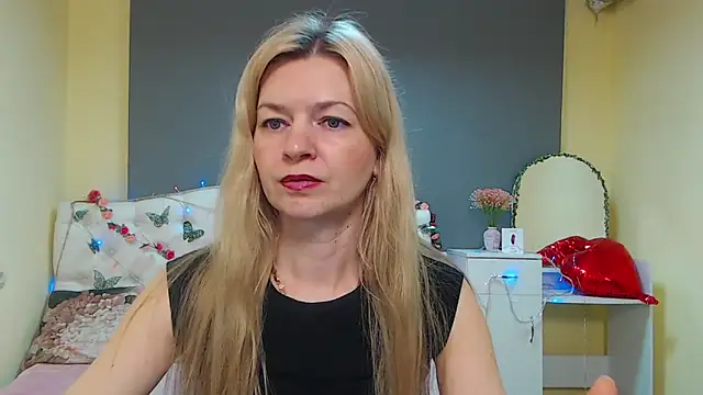 Snapshot of MelissaTyler chatting on 04.19.26 MelissaTyler online show from 04.19.26