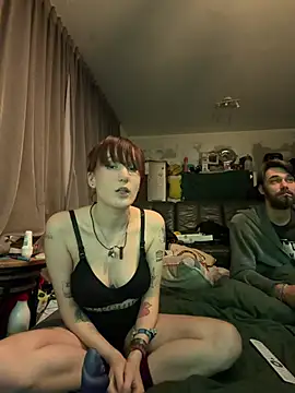 Snapshot of MisterandNiffyNoon chatting on 02.12.26 MisterandNiffyNoon online show from 02.12.26