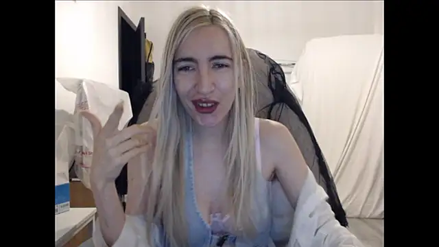 BarbieBlondieGirl online show from 03.07.26