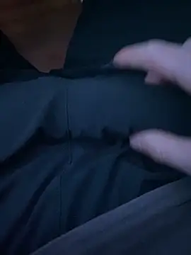 LittleGuy 2007 online show from 04.11.26